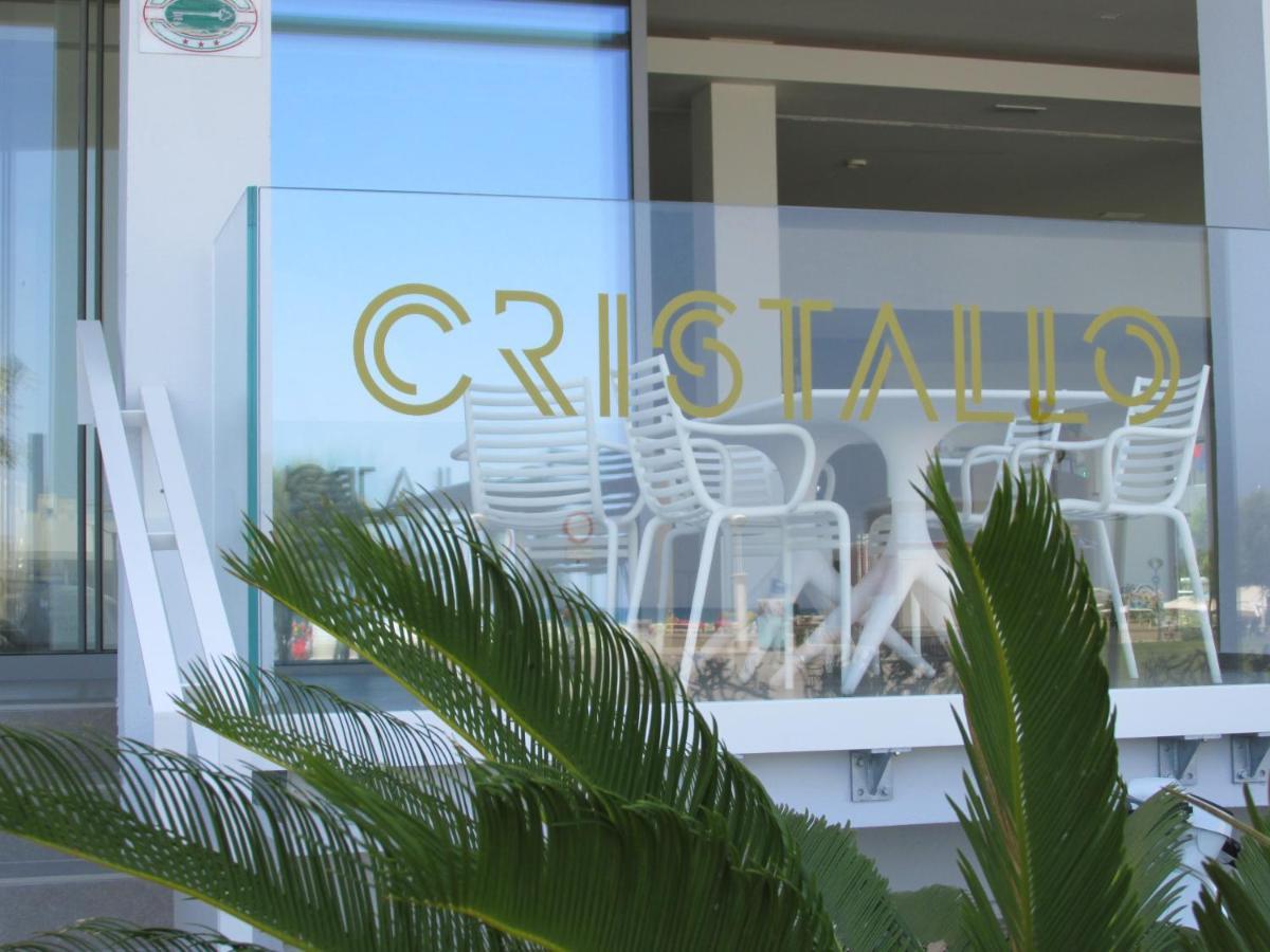 Hotel Cristallo Senigallia Bagian luar foto