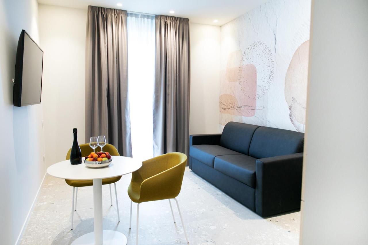 Hotel Cristallo Senigallia Bagian luar foto